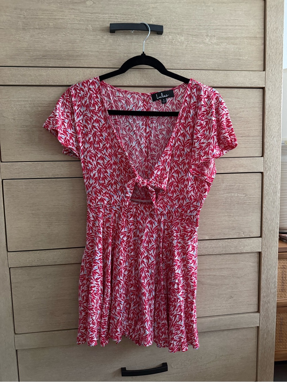 Lulu's Red Printed Tie-Front Romper